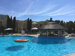 Mediterran Apartman with Pool